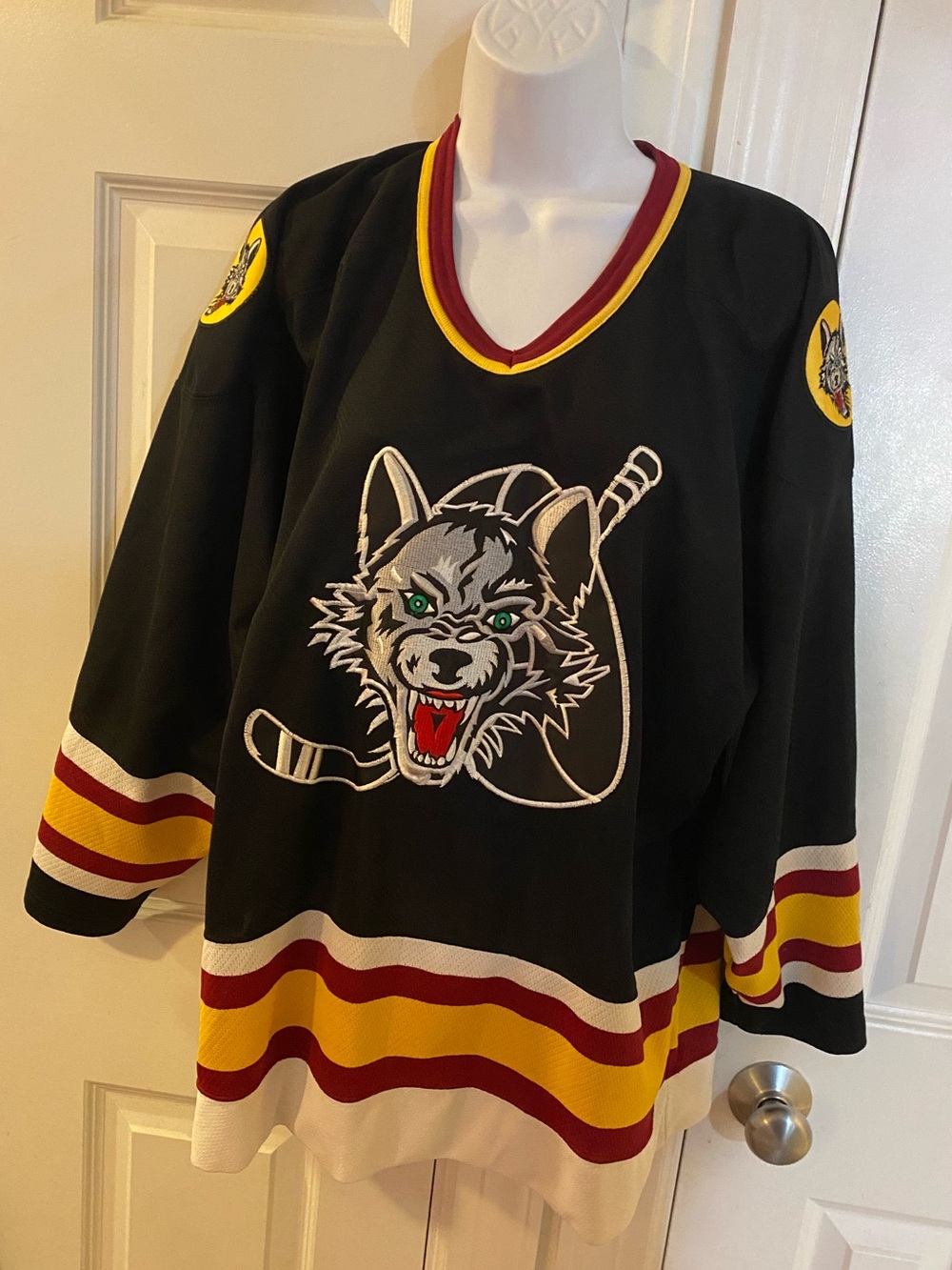 Chicago Wolves vintage Hockey Jersey 90s